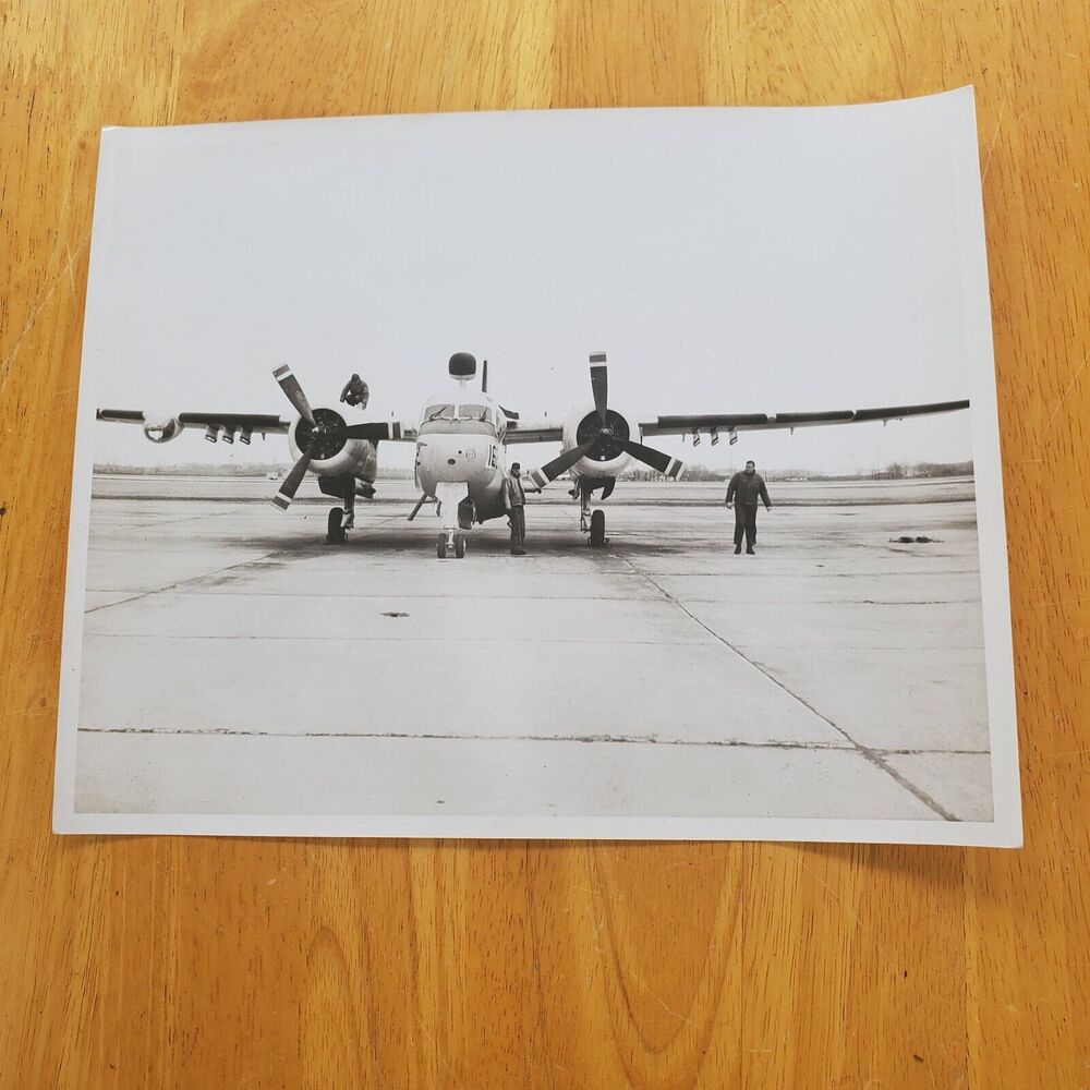 Vintage 8x10 B&W Photo Prop Airplane Crew Runway Double Propeller Landscape
